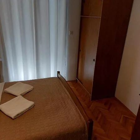 Apartmán With Parking Space Kraj, Pasman - 335 Tkon