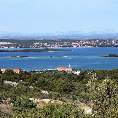 With Parking Space Kraj, Pasman - 335 アパート ツコン