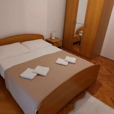 شقة With Parking Space Kraj, Pasman - 335 *